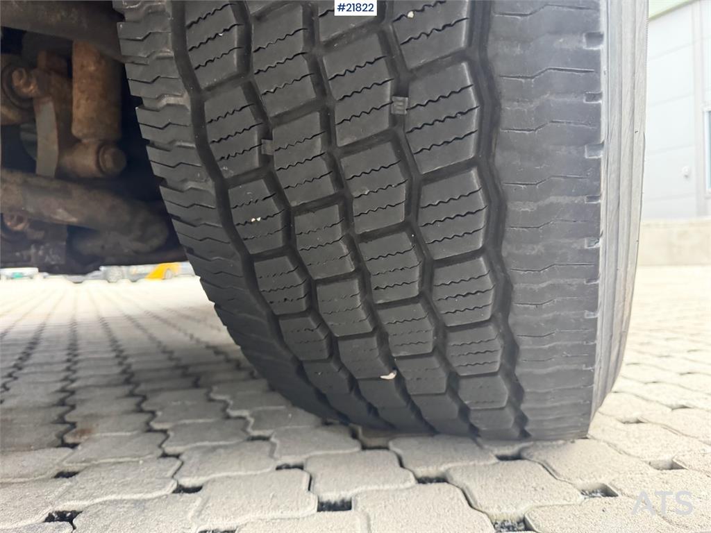 Volvo FH420 6x2 box truck. EU-approved. WATCH VIDEO