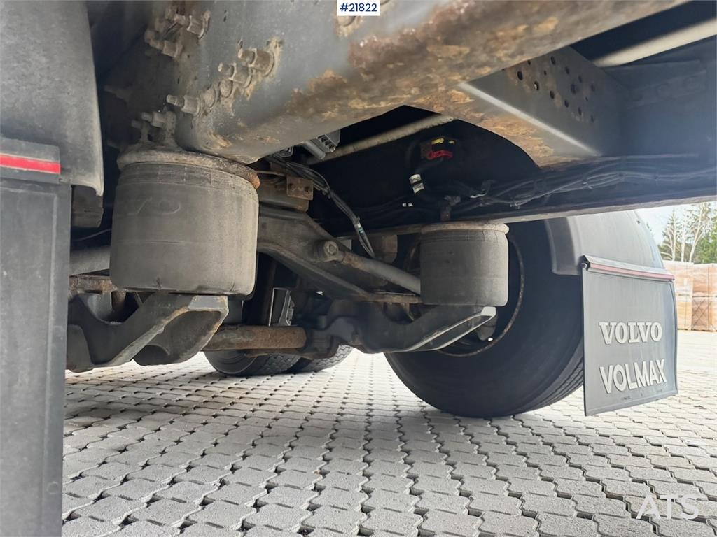 Volvo FH420 6x2 box truck. EU-approved. WATCH VIDEO