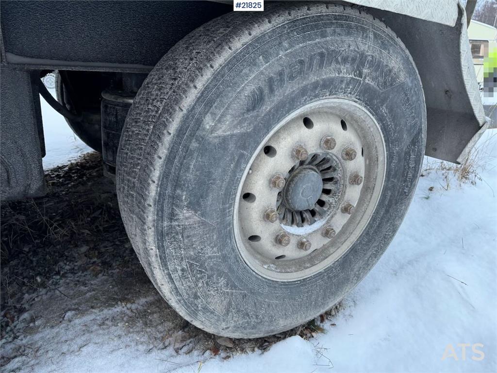 Istrail Triple Axle Trailer