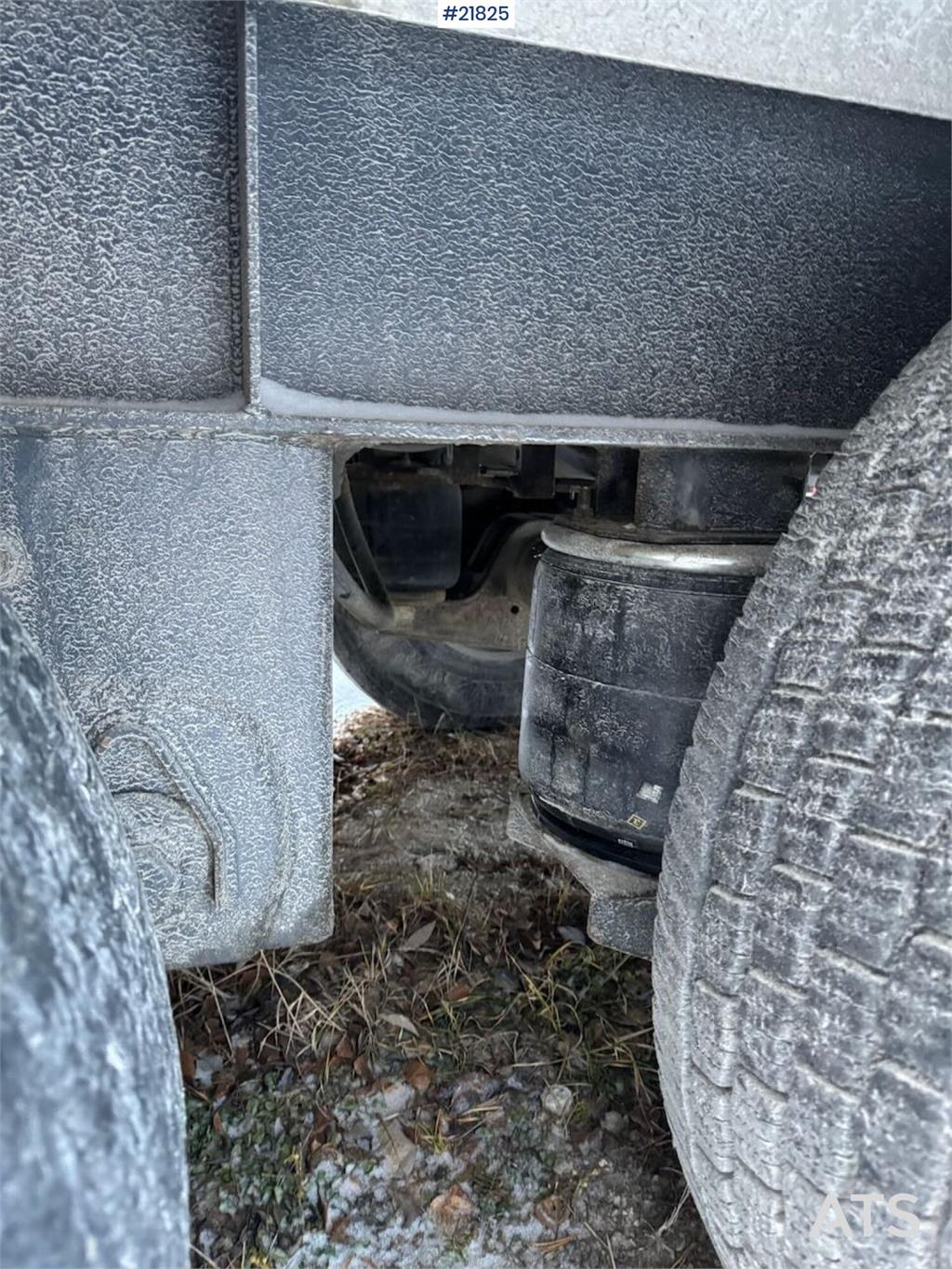 Istrail Triple Axle Trailer