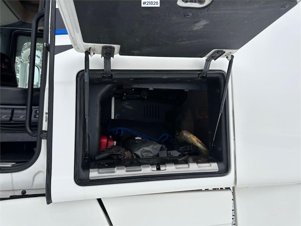 Scania R730 6x2 tractor unit w/ hydraulics. WATCH VIDEO.