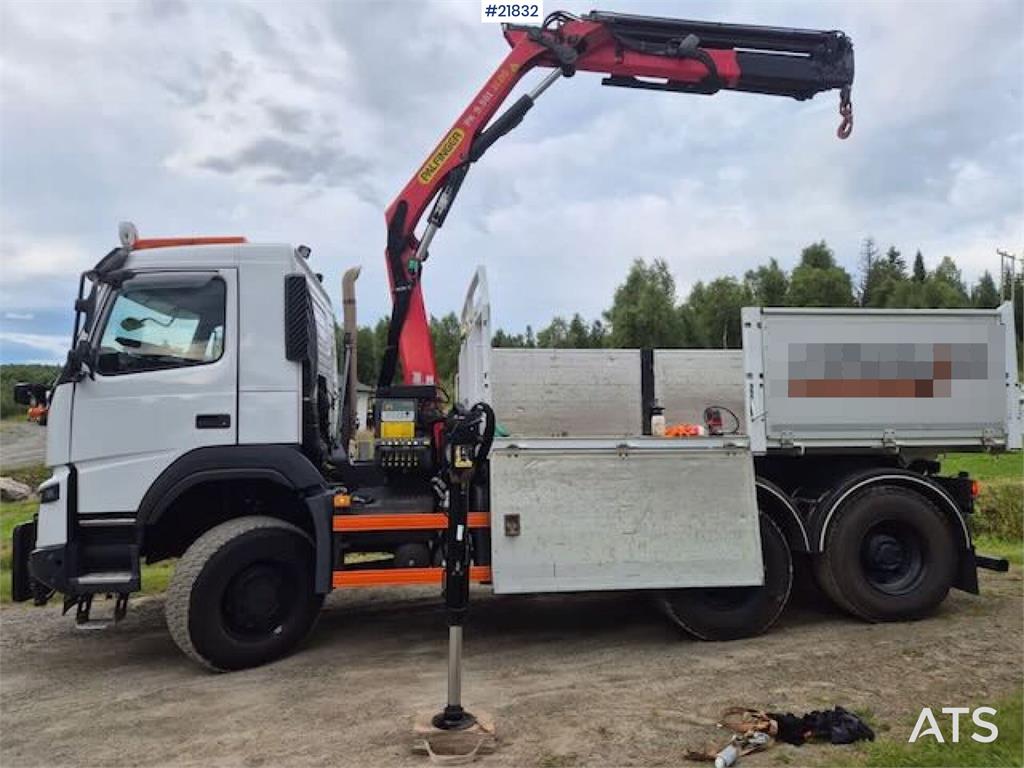 Volvo FMX 6x6 plow rigged dump truck w/ 9.5 t/m crane, 2