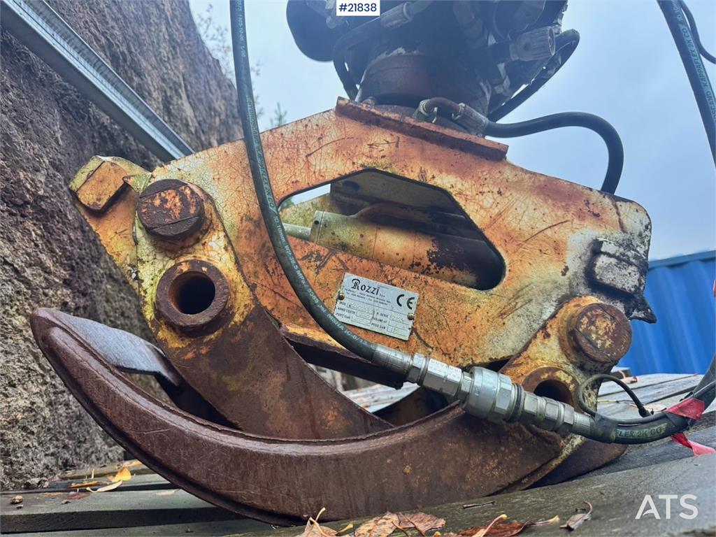 Kubota KX101-3 Mini Excavator w/ Bucket and Grab