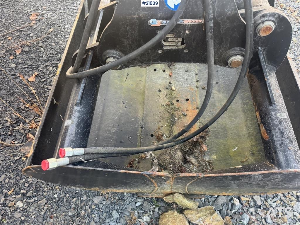 [Other] Gusella Bakker Grab