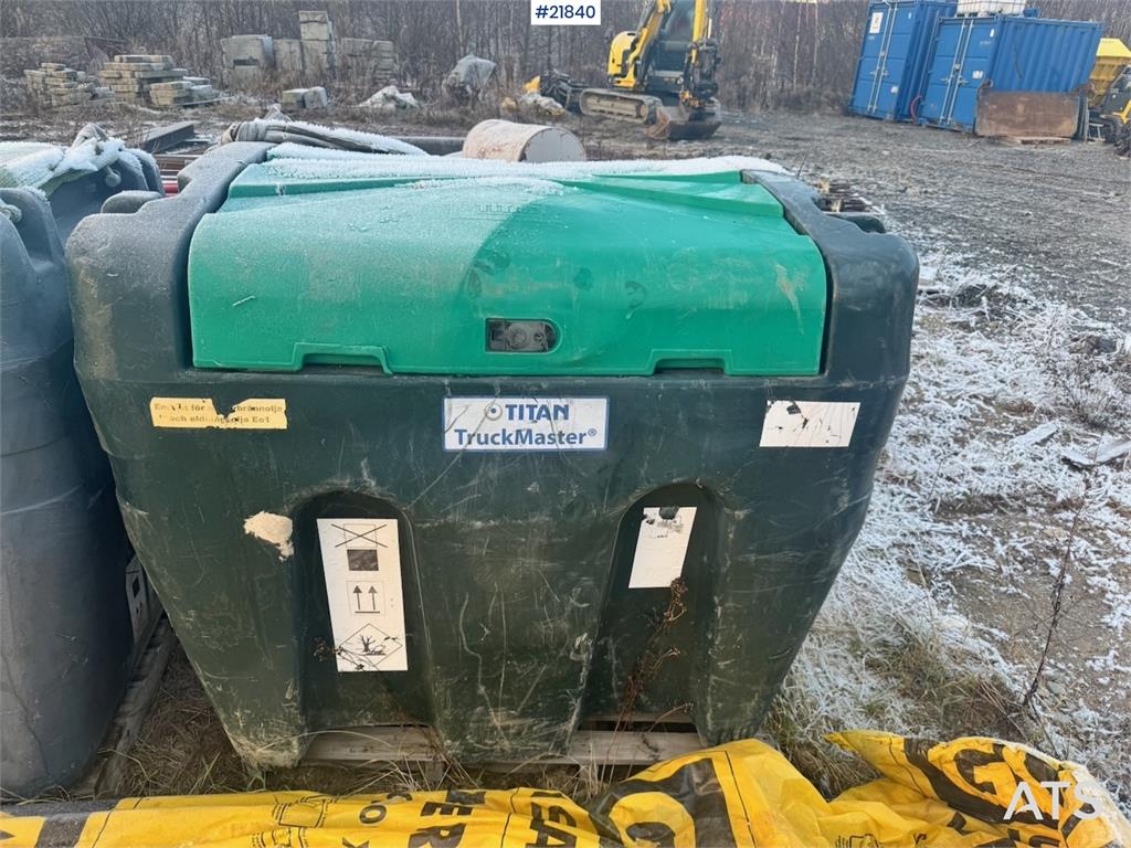 [Other] dieseltanker med Pumpe.