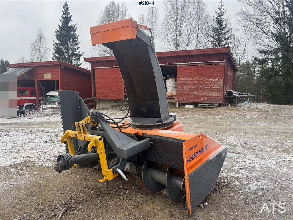 Epoke S2450 Snow Blower