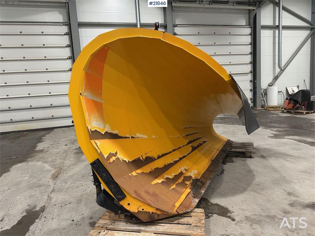 [Other] Øveraasen DEHS 285 snow plow