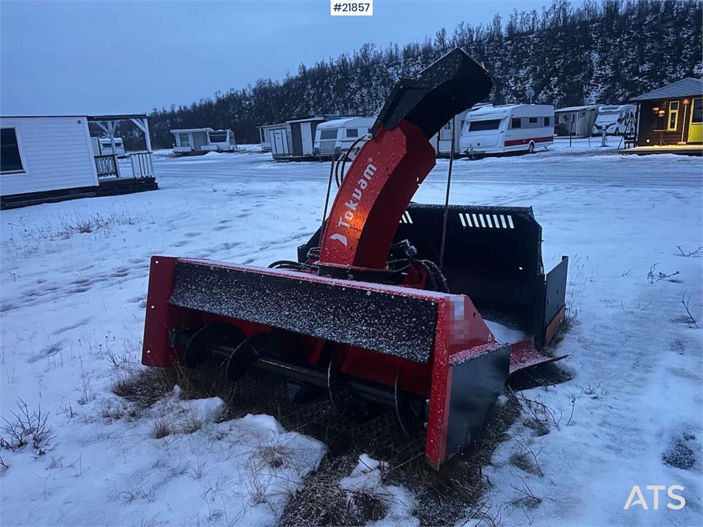 Tokvam 220H snow blower. Slightly used.