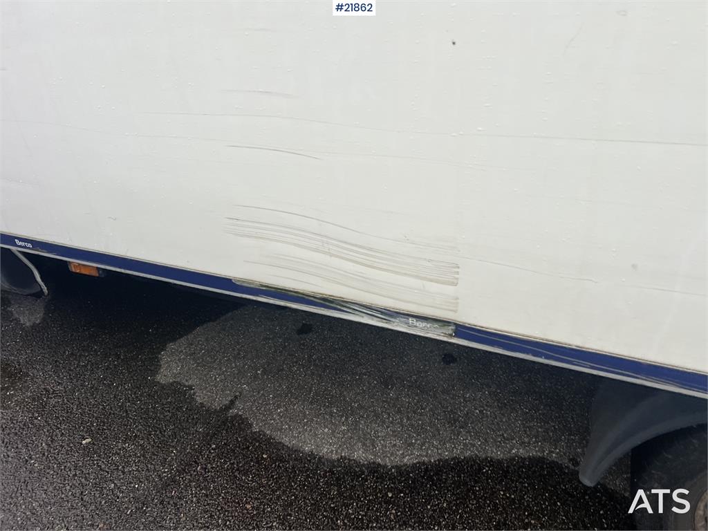 Iveco Daily box van w/ lift