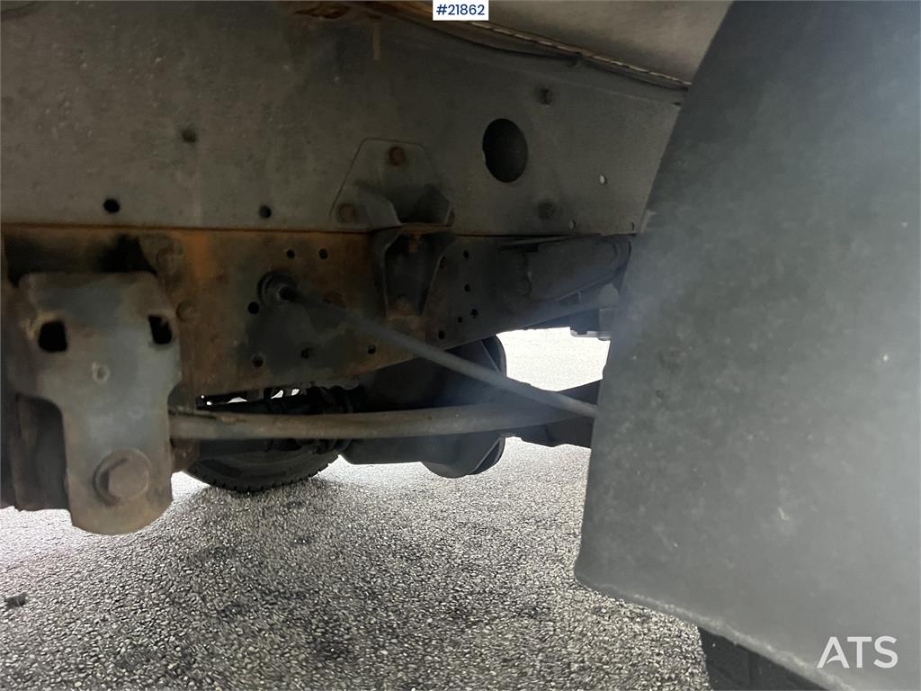 Iveco Daily box van w/ lift