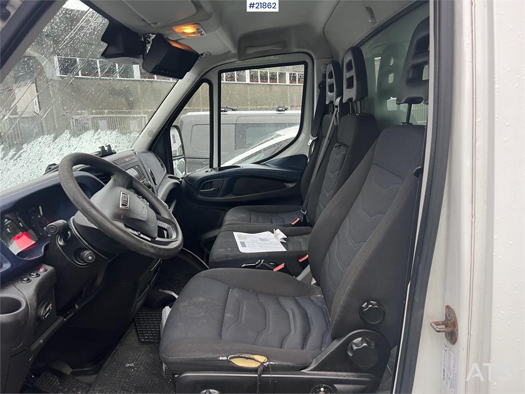 Iveco Daily box van w/ lift