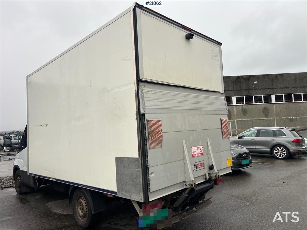Iveco Daily box van w/ lift