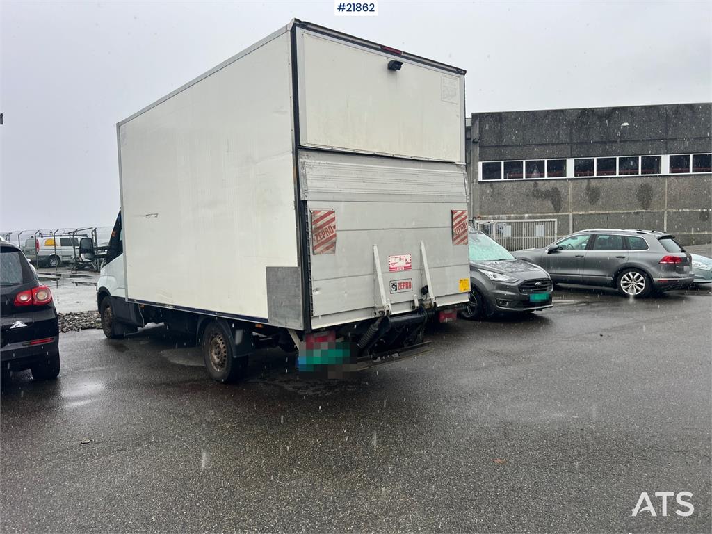 Iveco Daily box van w/ lift