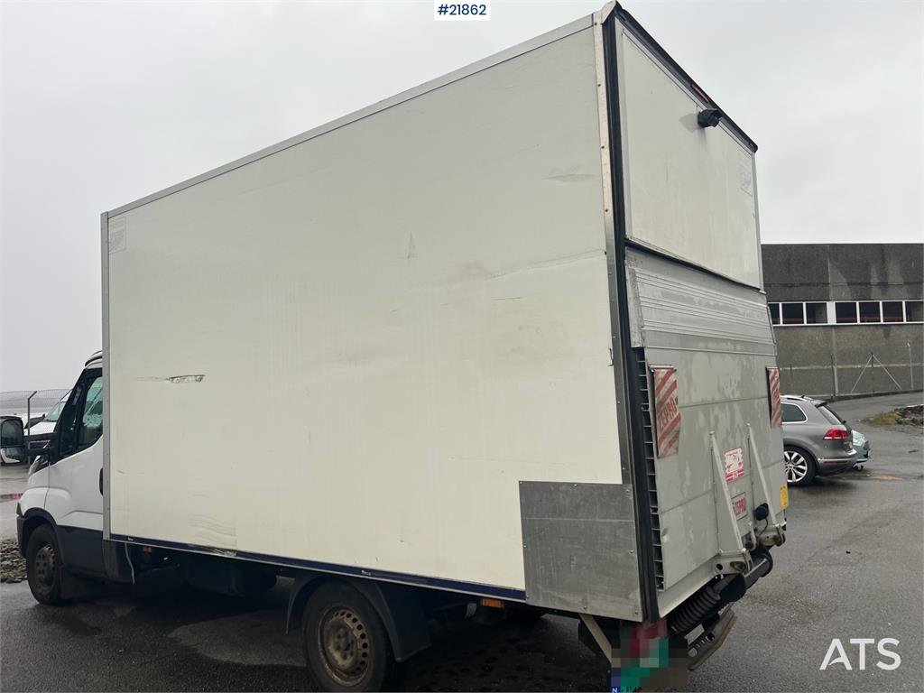 Iveco Daily box van w/ lift