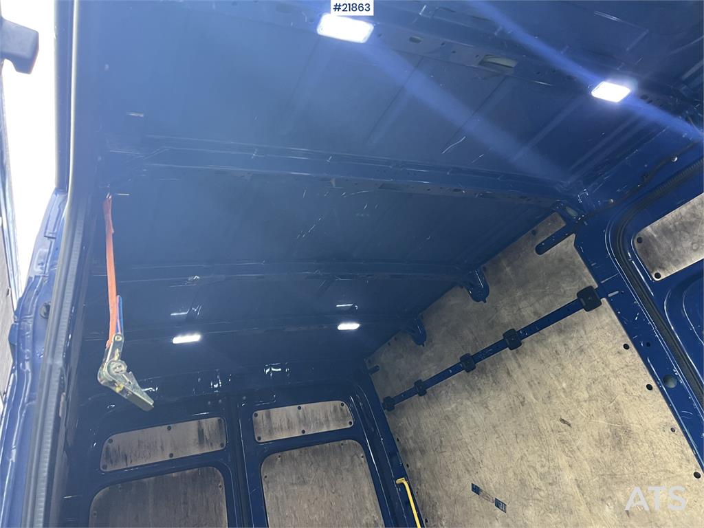 Volkswagen Crafter Van