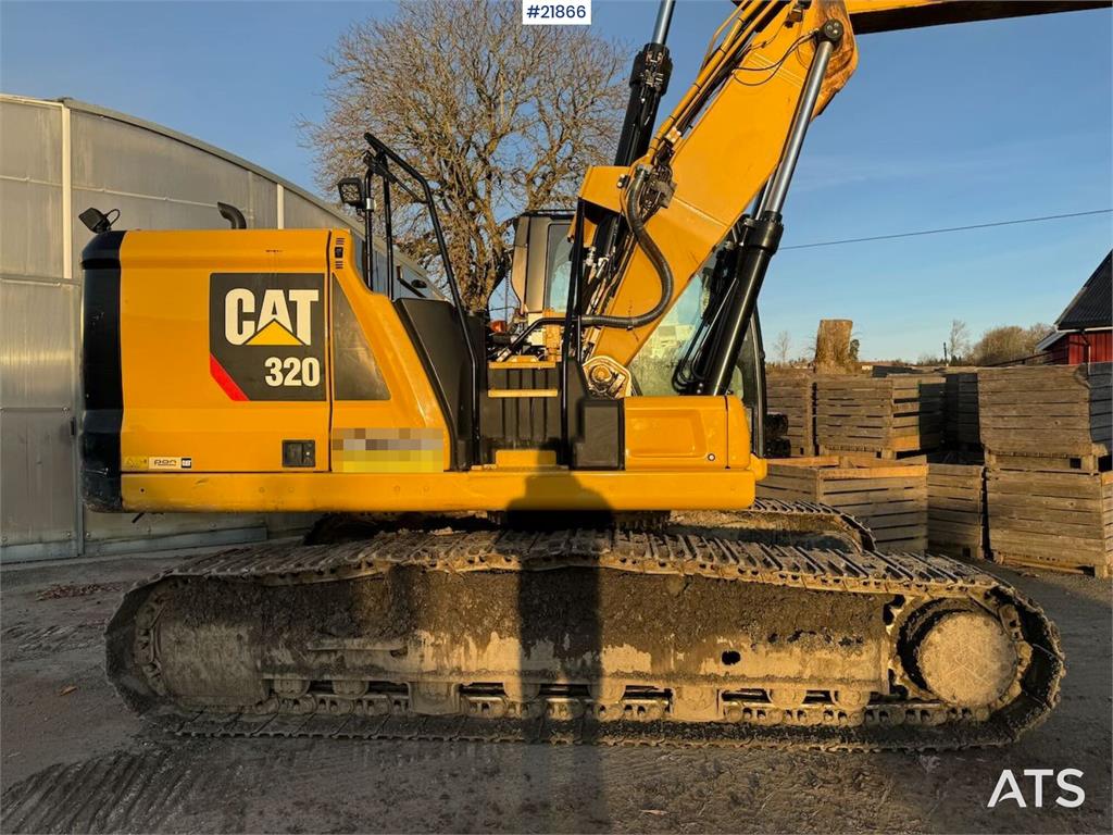 CAT 320