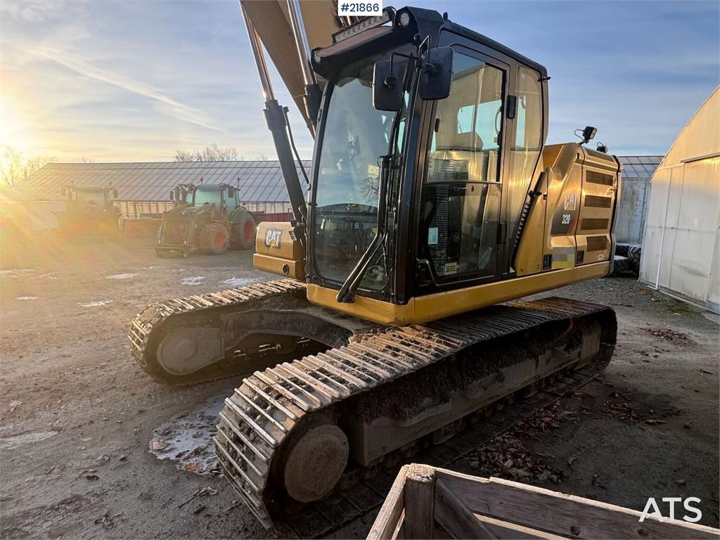 CAT 320