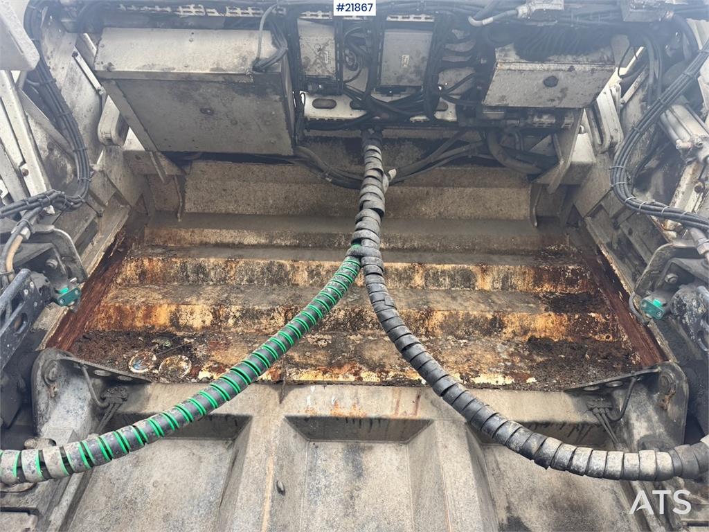 Scania P370 Waste Collection Truck with Washing System WA