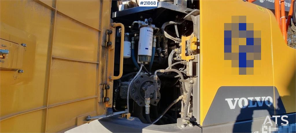 Volvo ECR235 EL excavator w/ digging bucket, sanding buc