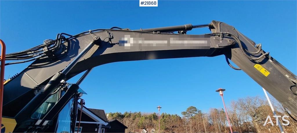 Volvo ECR235 EL excavator w/ digging bucket, sanding buc