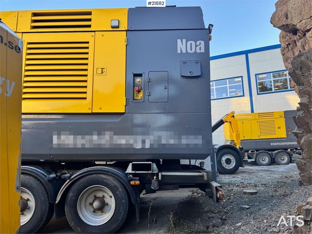 Atlas Copco Y35 Air Compressor on Humbaur chassis.