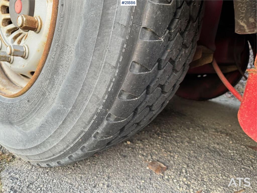 Istrail 3-axle container trailer