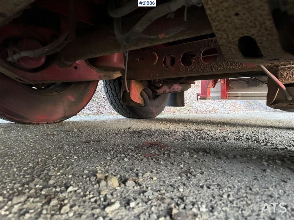 Istrail 3-axle container trailer