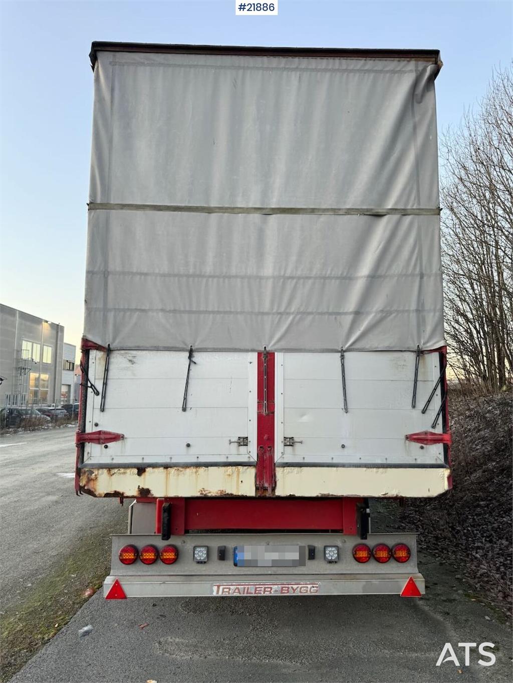 Istrail 3-axle container trailer