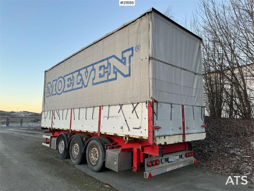 Istrail 3-axle container trailer