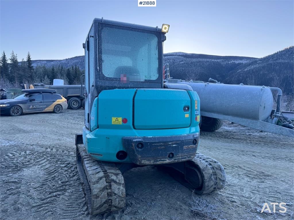 Kobelco SK55SRX-6 with Rototilt and 3 buckets. 2330 hours!
