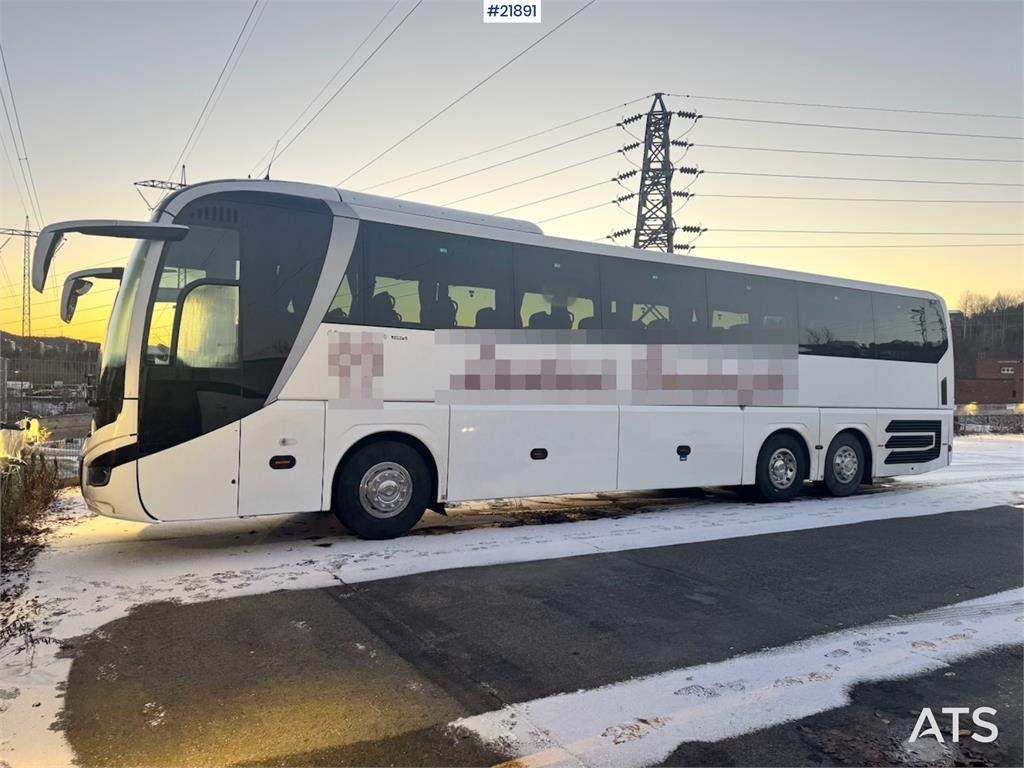 MAN Lion`s Coach Tour Bus. 55 seats!