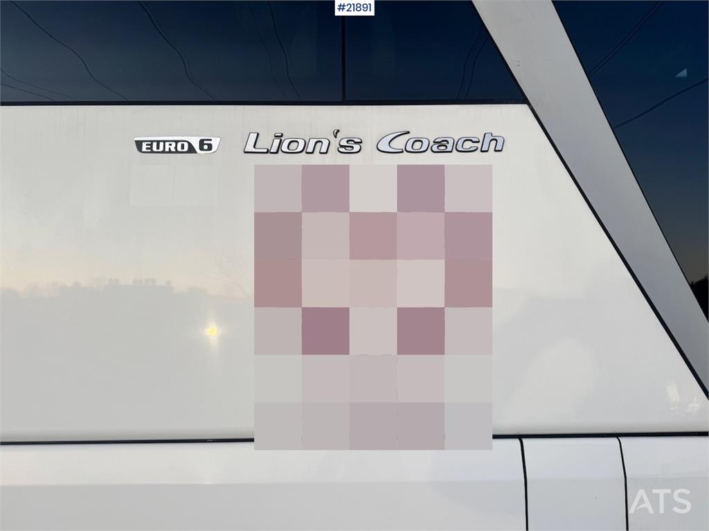 MAN Lion`s Coach Tour Bus. 55 seats!