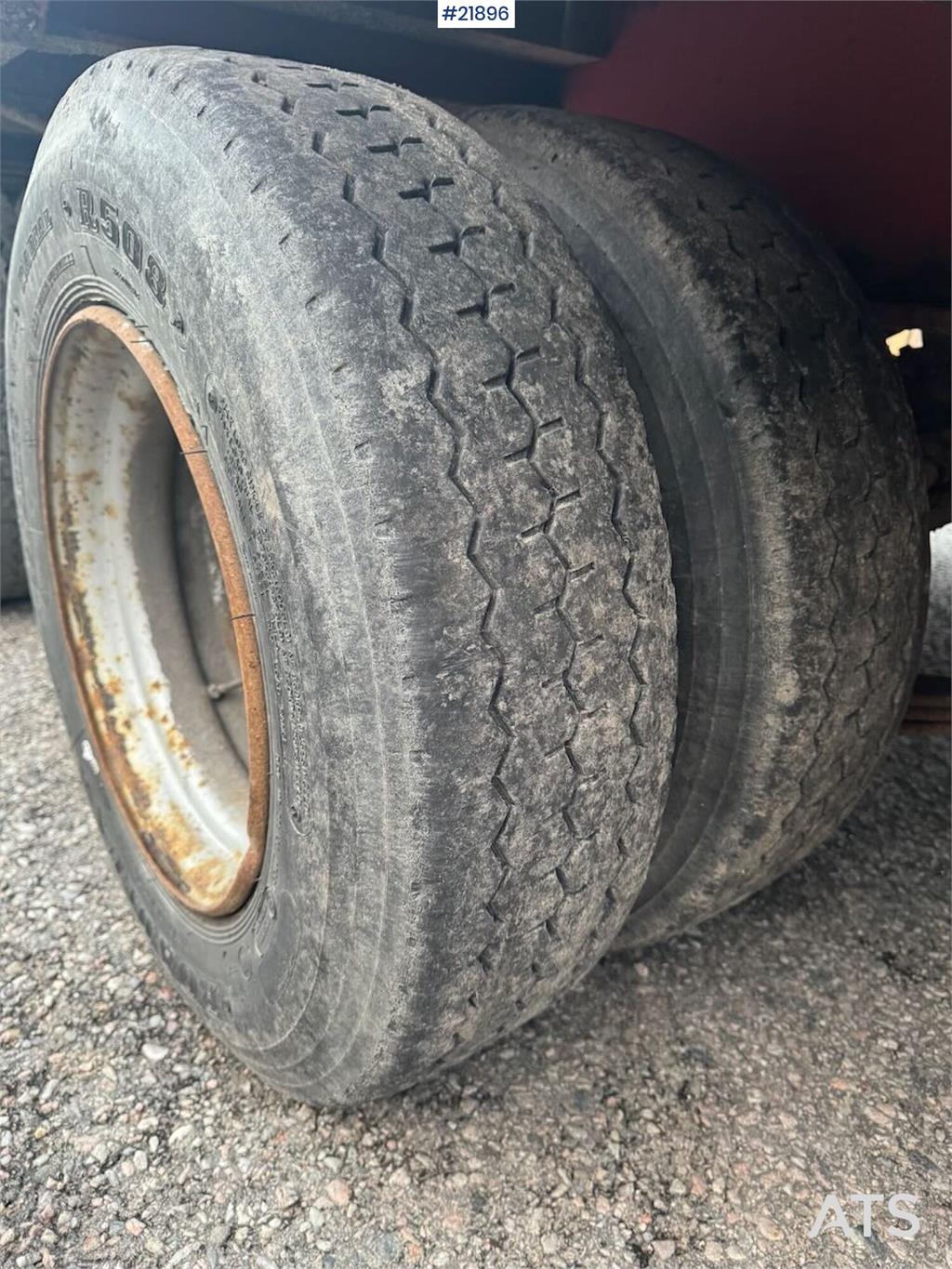 NC 3-axle machine trailer