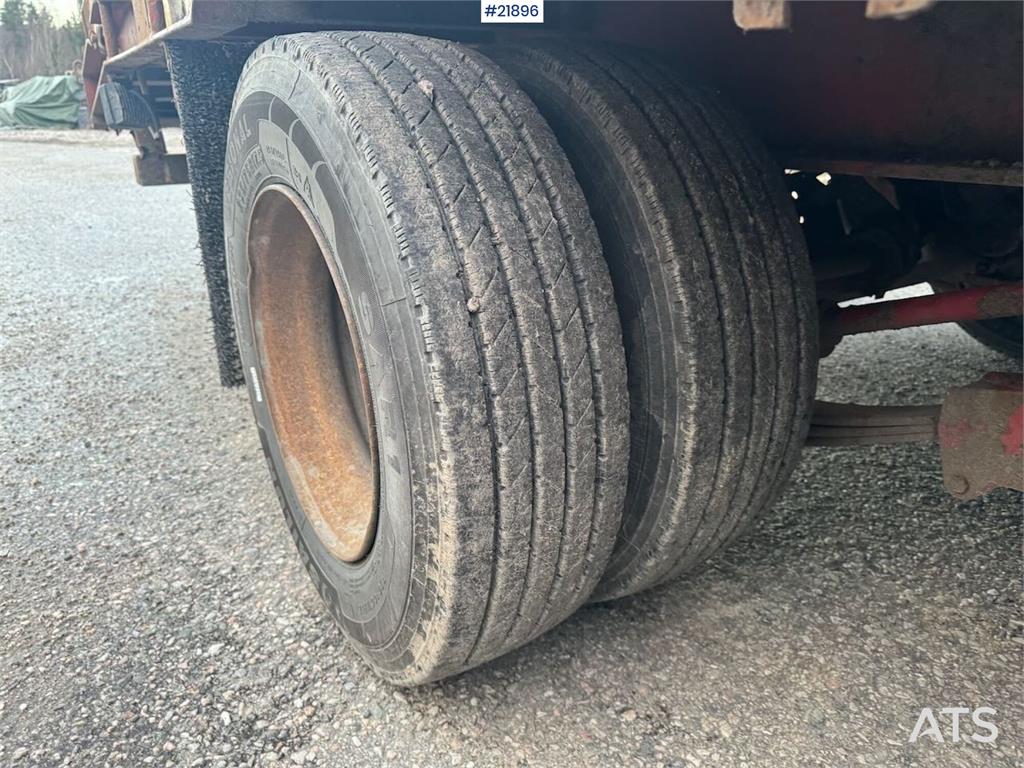 NC 3-axle machine trailer