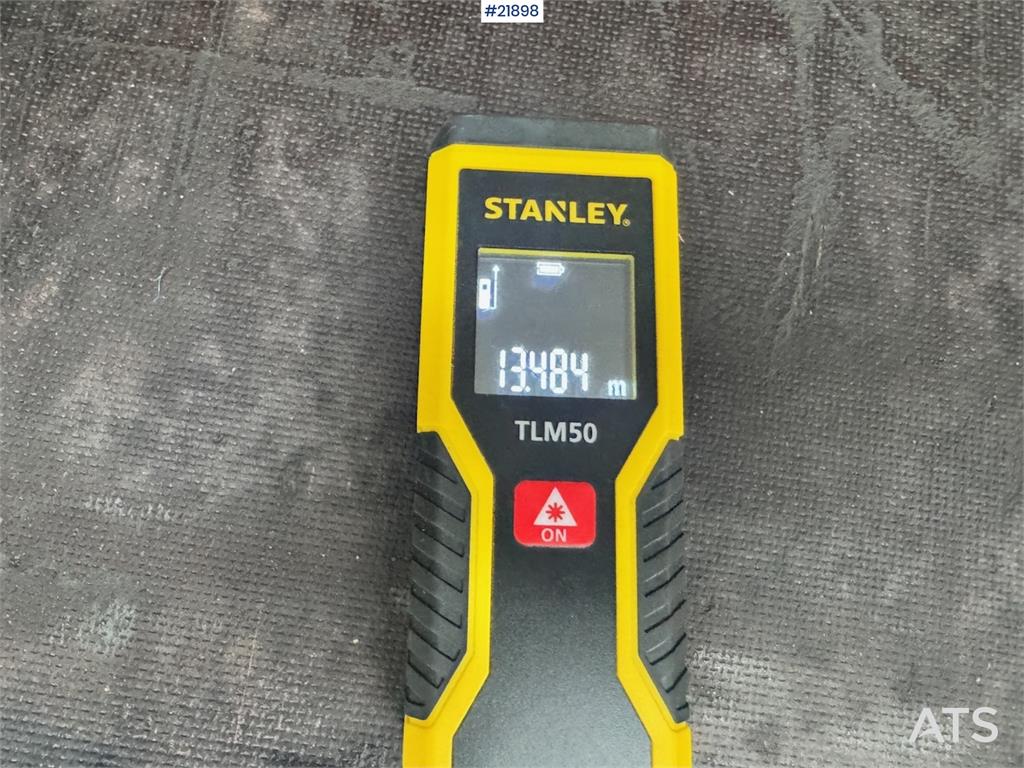 Ekeri Cabinet with full side opening.