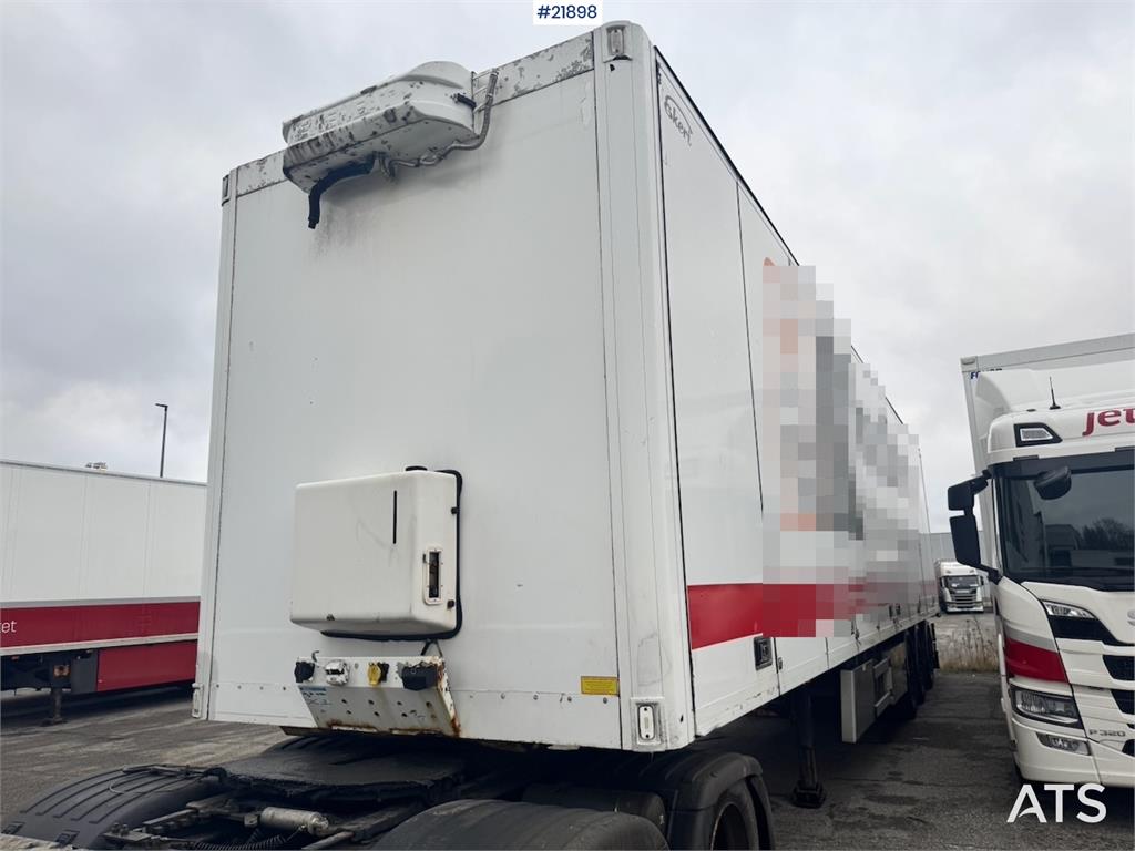 Ekeri Cabinet with full side opening.