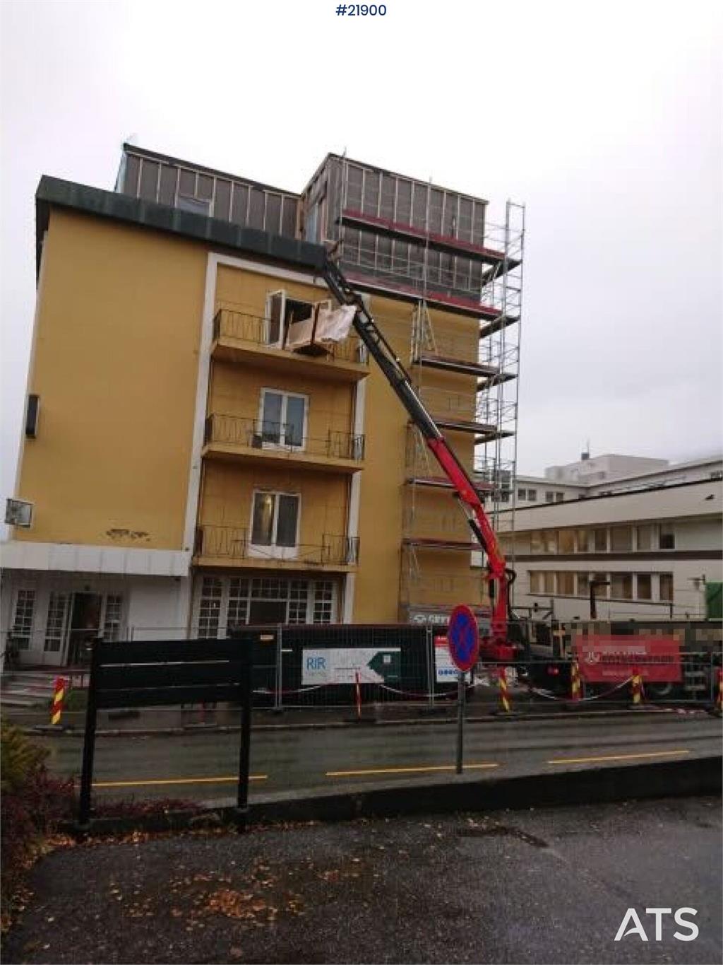 Scania P400 crane truck w/ 2017 Palfinger PK-19.001 crane