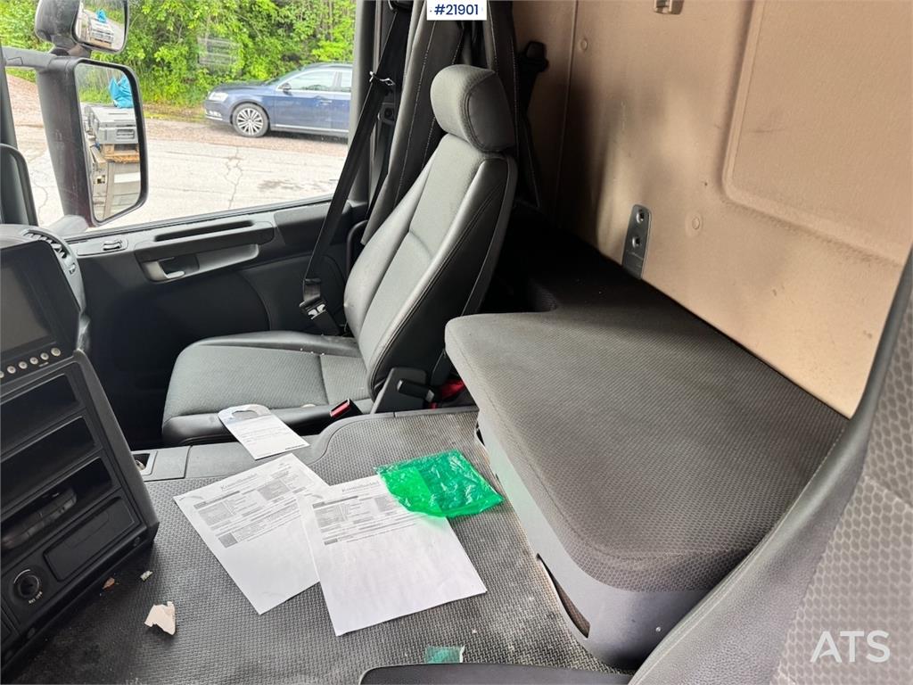 Scania P280 4x2 Box Truck w/ Long Box. Comes with new EU!