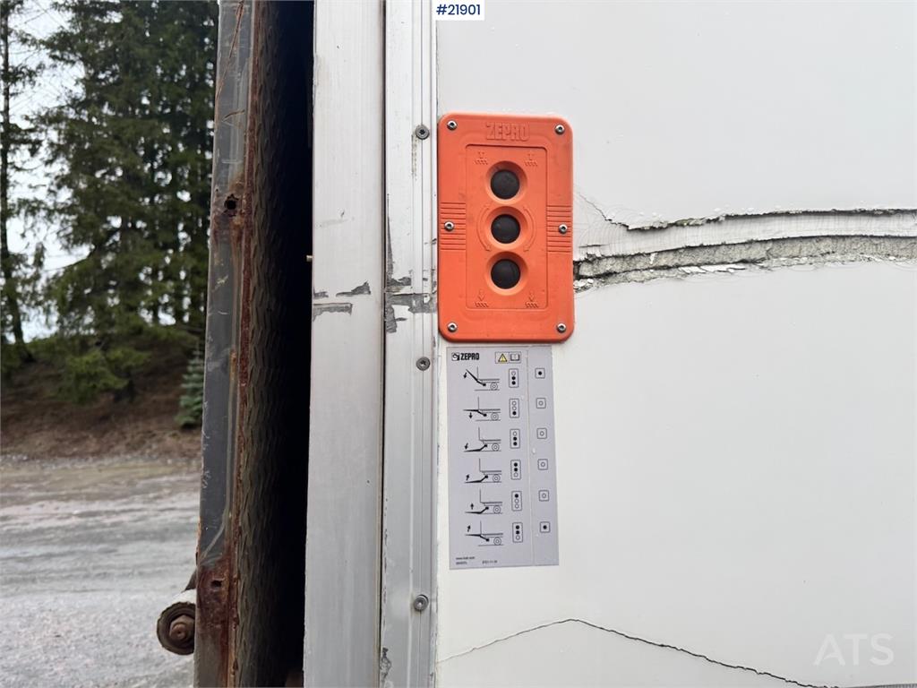 Scania P280 4x2 Box Truck w/ Long Box. Comes with new EU!