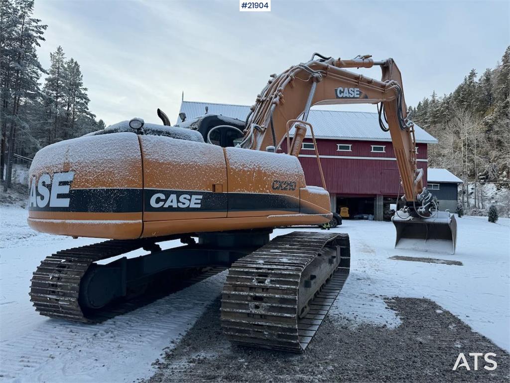 CASE CX210 Tracked Excavator w/ Tilt and Grading Bucket