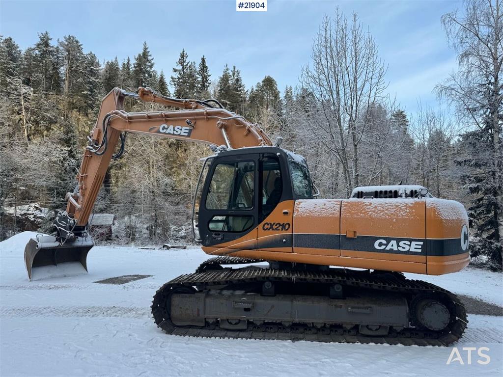 CASE CX210 Tracked Excavator w/ Tilt and Grading Bucket