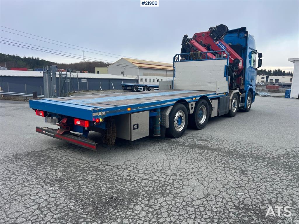 Scania R580 8x2 crane truck w/ 95t/m hmf crane, jib, winc