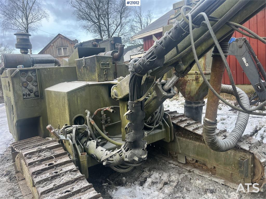 Nemek 503 TXI drilling rig w/ low hours for age