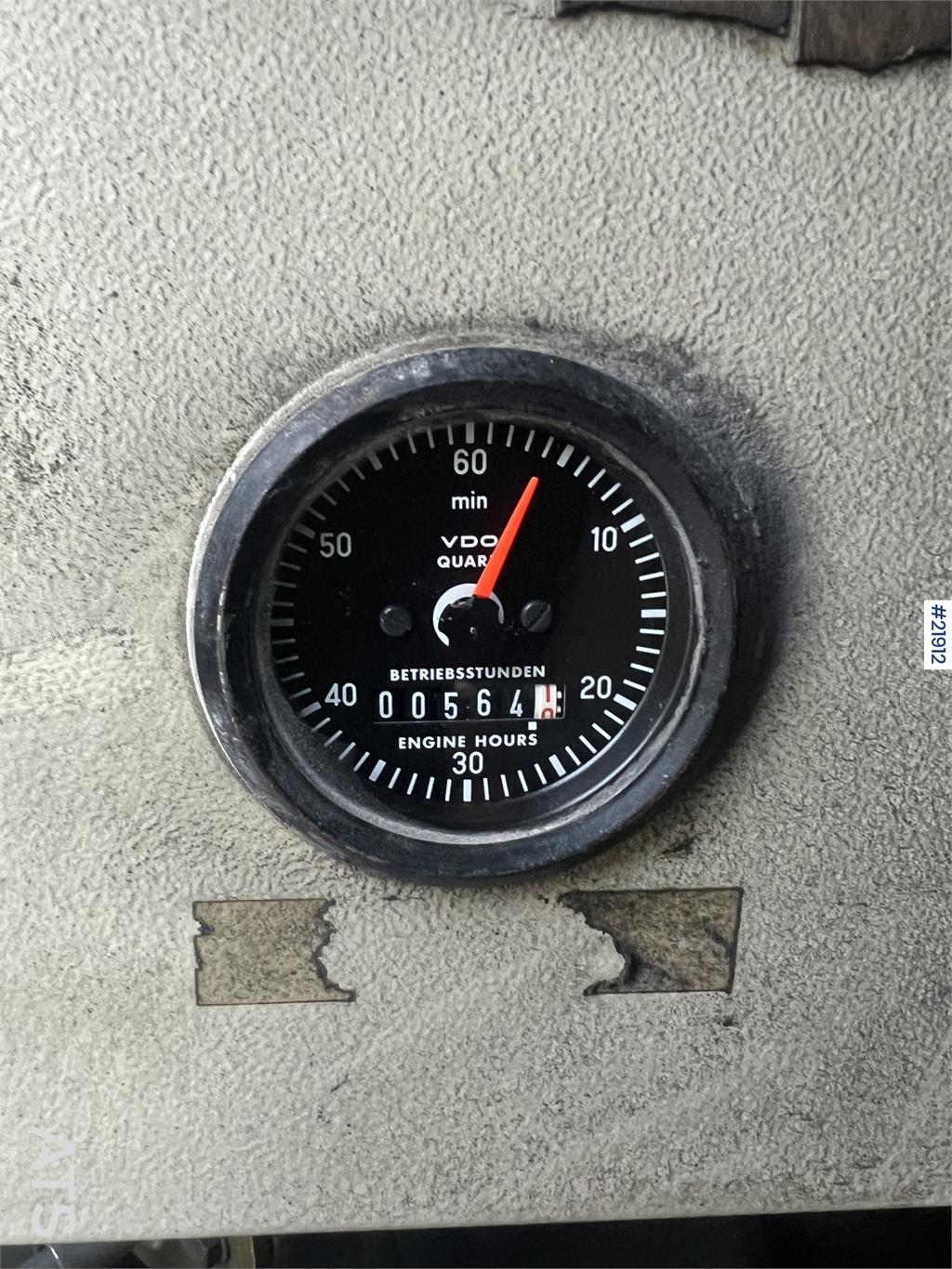 Nemek 503 TXI drilling rig w/ low hours for age