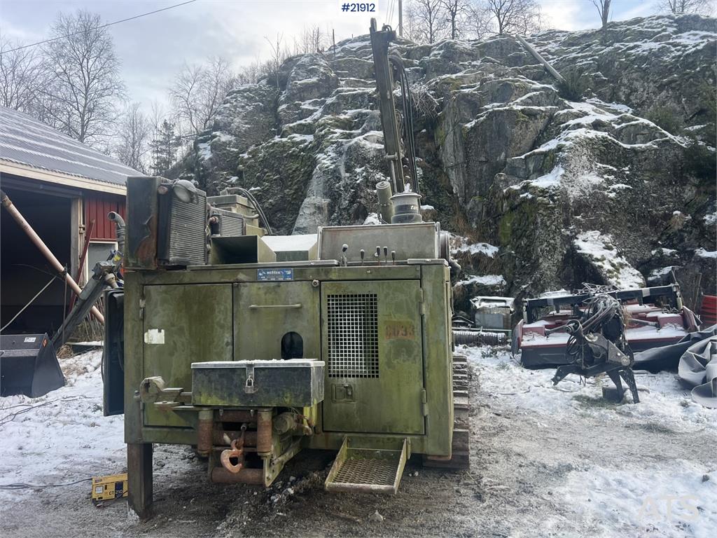 Nemek 503 TXI drilling rig w/ low hours for age