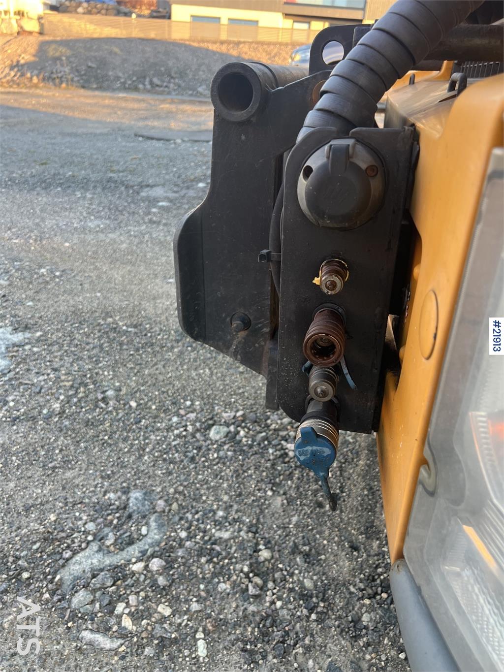 Volvo FL240 brøyterigget kranbil m/ HMF735 kran, grabb o