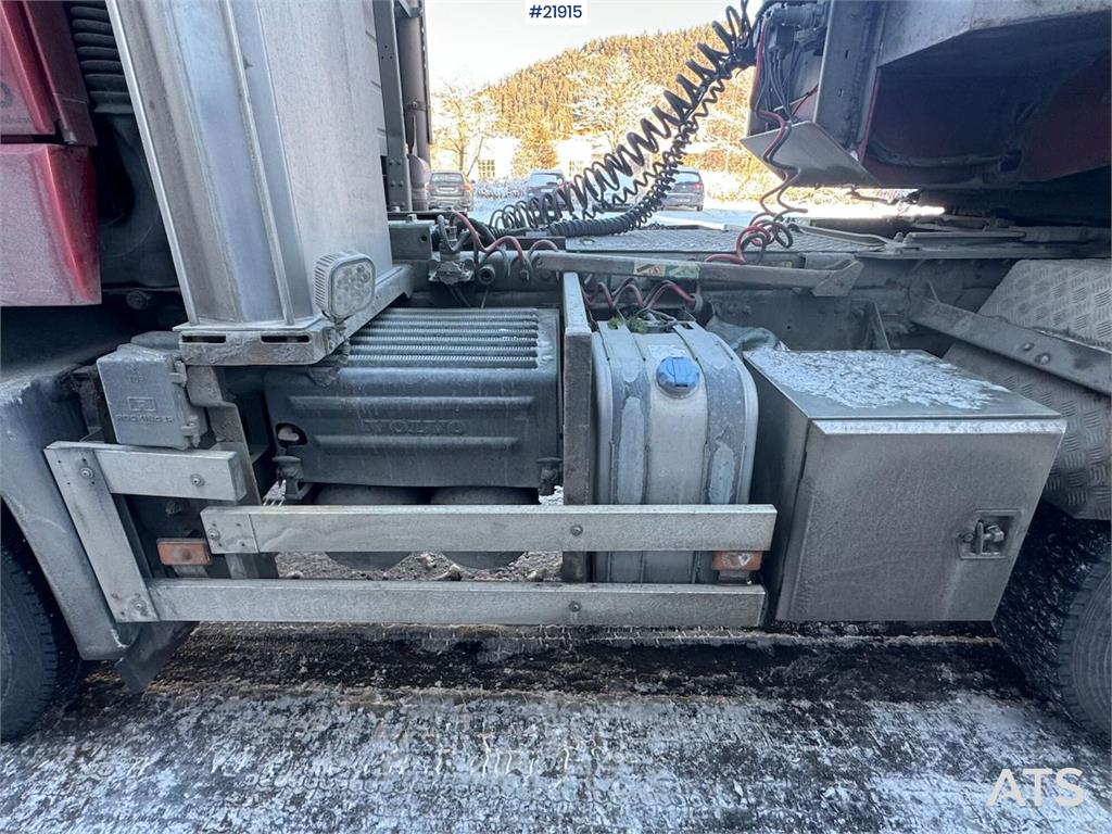 Volvo FH16 700 Combi Truck