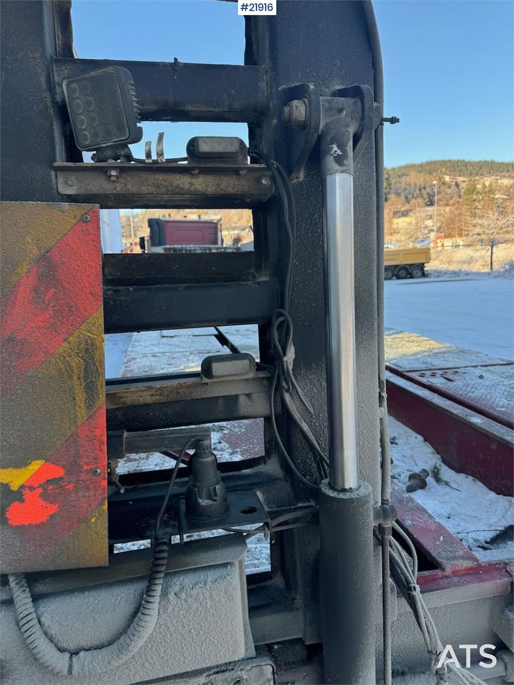 [Other] Rojo GPE4 machine semi-trailer