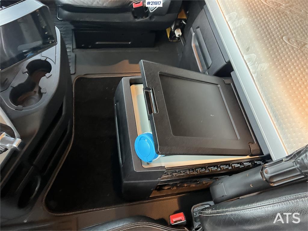 Mercedes-Benz Actros 6x2 flatbed truck w/ 2012 konar 2 axle flat