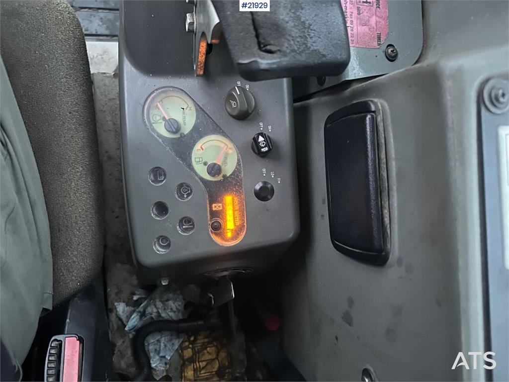 Yanmar VIO57-U excavator with rototilt and 3 buckets